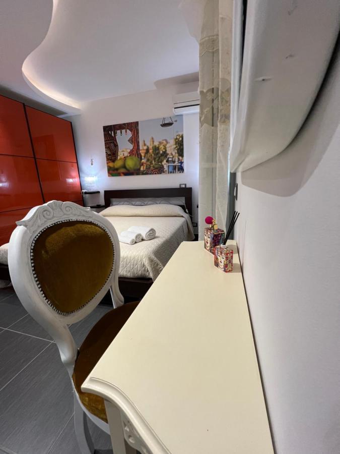 Nel Cortile Suite Чефалу Екстериор снимка