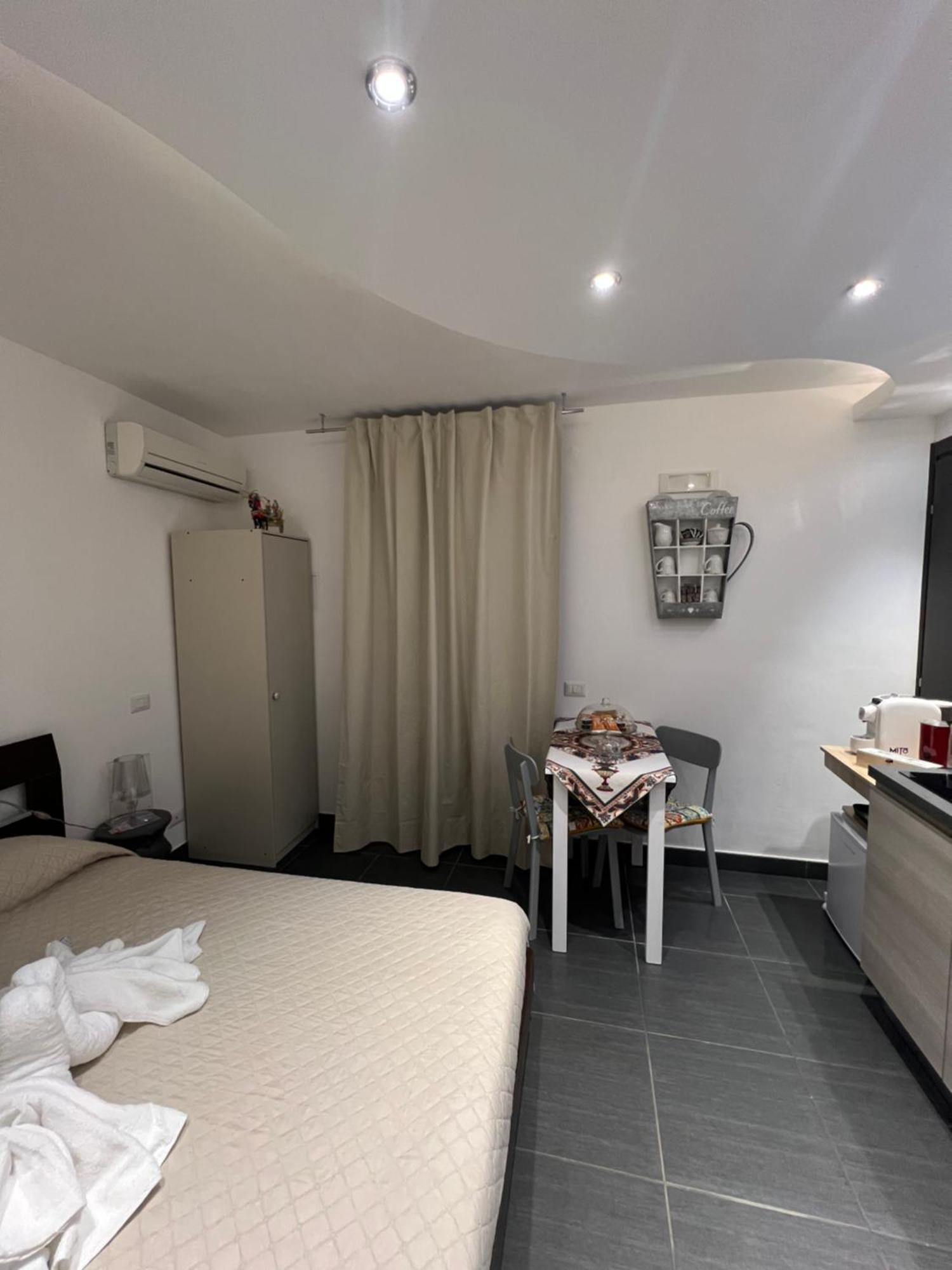 Nel Cortile Suite Чефалу Екстериор снимка
