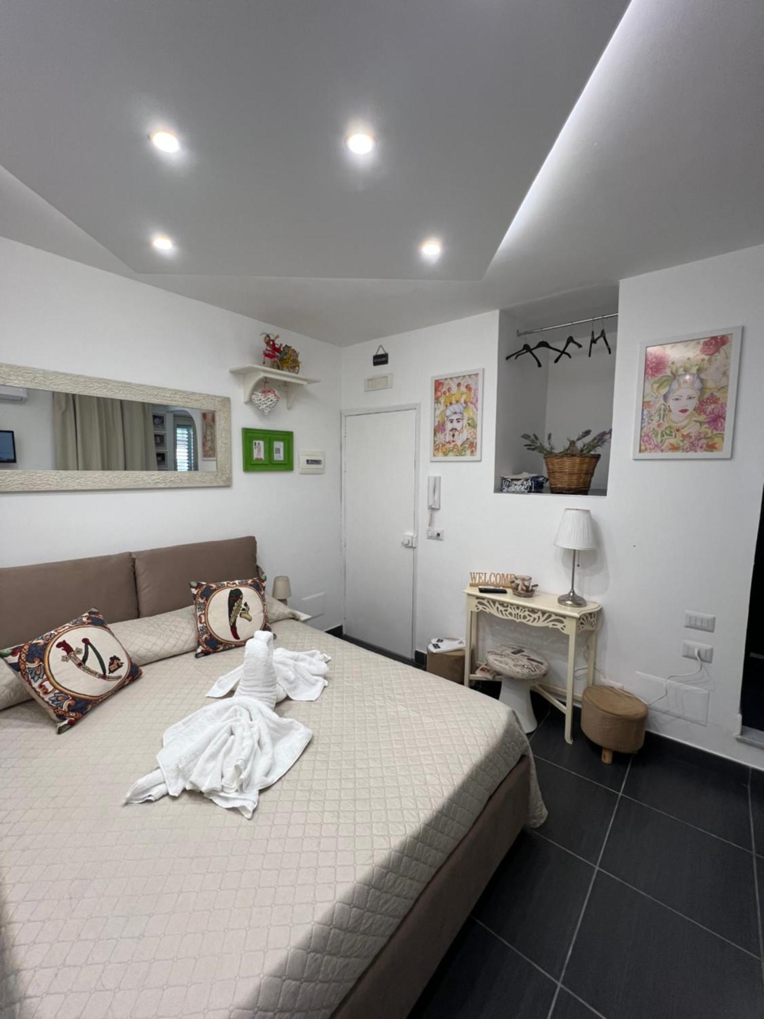 Nel Cortile Suite Чефалу Екстериор снимка